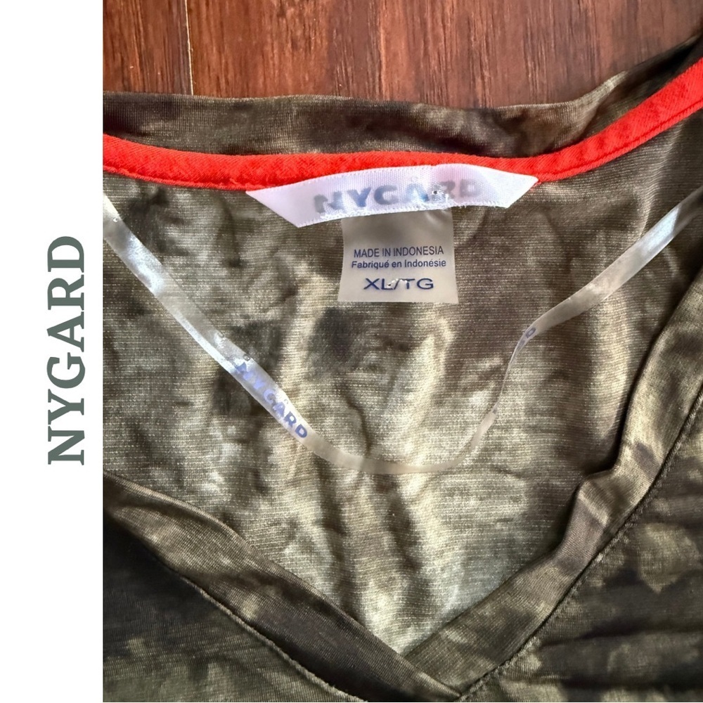 NYGARD Tie Dye V Neck Top XL Olive Green Stretch Tee - Picture 6 of 7